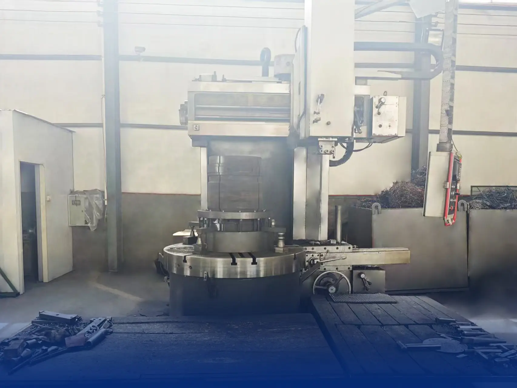 A-view-of-the-semi-finished-goods-warehouse2